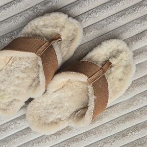 Amazon Sheepskin FlipFlop US 11